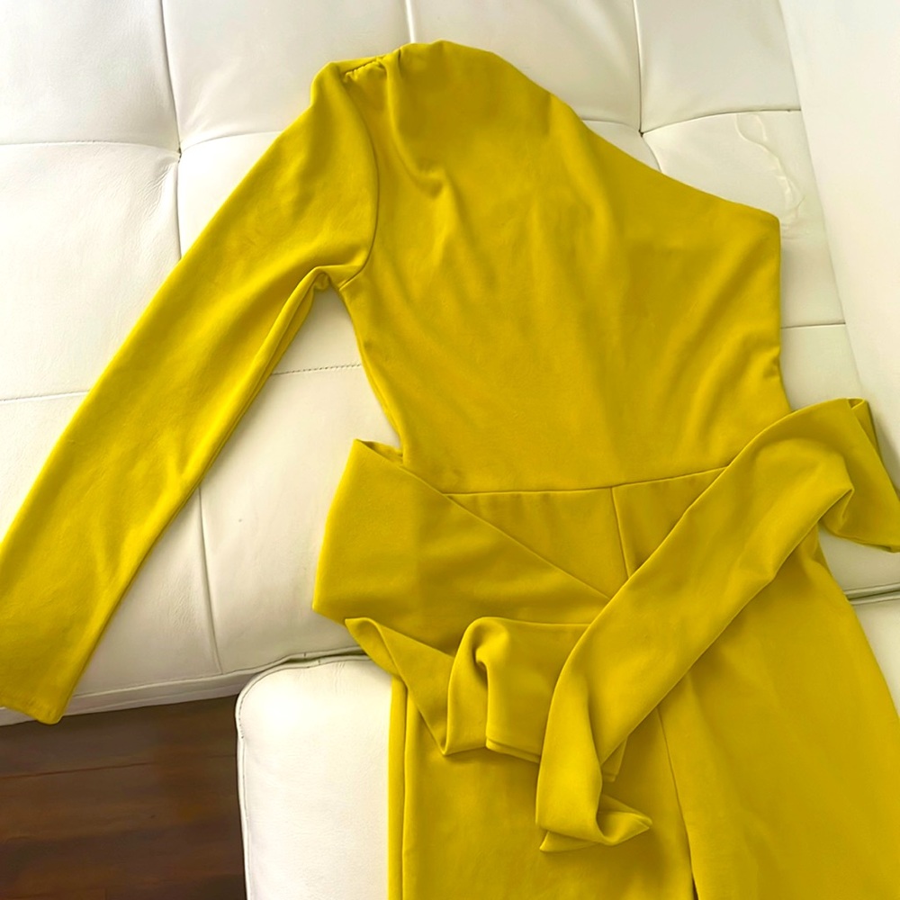 Mustard Jumper